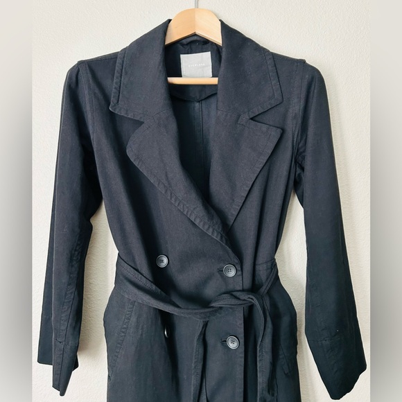 Everlane Drape Trench Coat in Black - Picture 6 of 8
